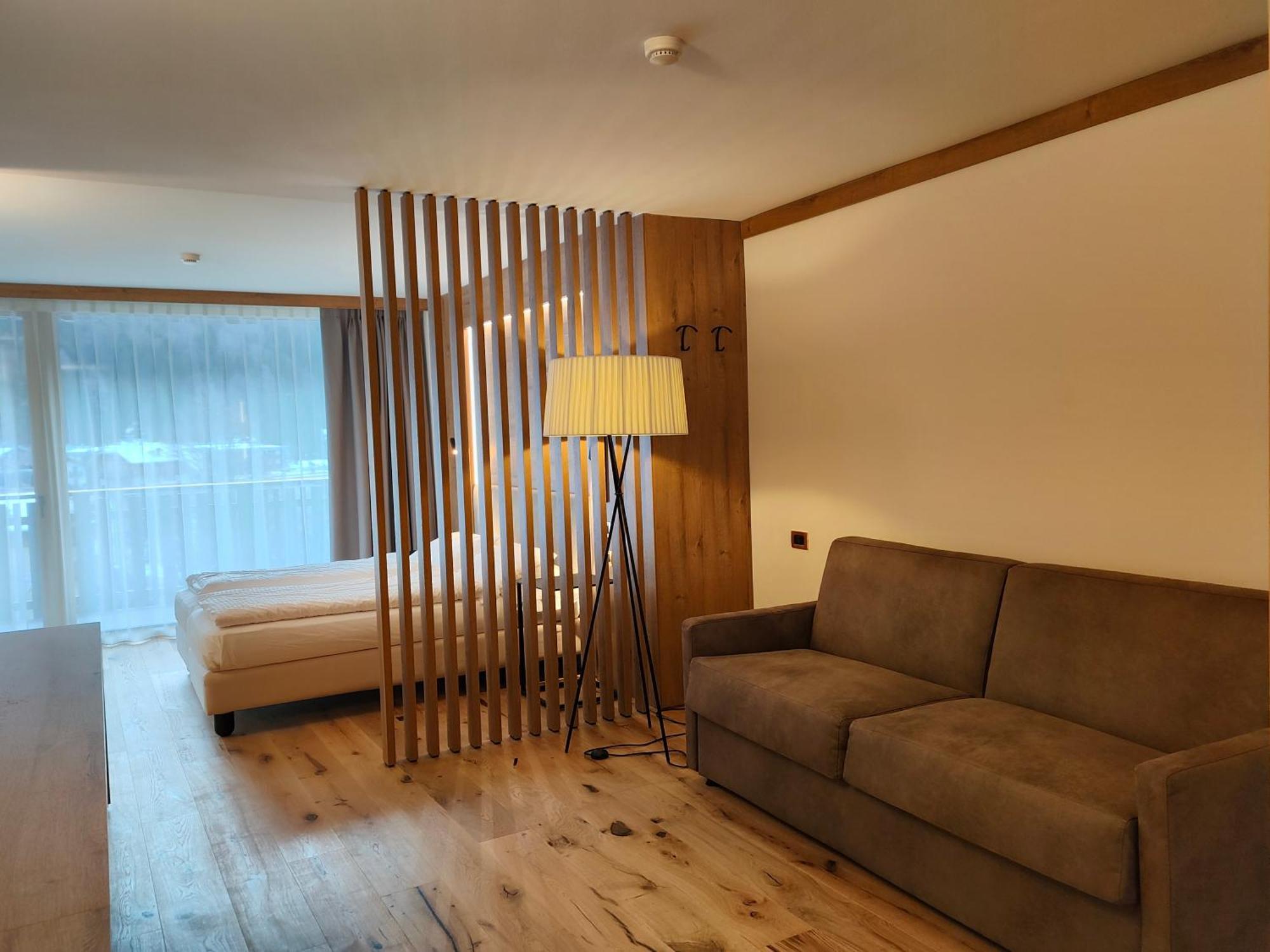 Hotel Ideal Мадонна-ди-Кампильо Экстерьер фото