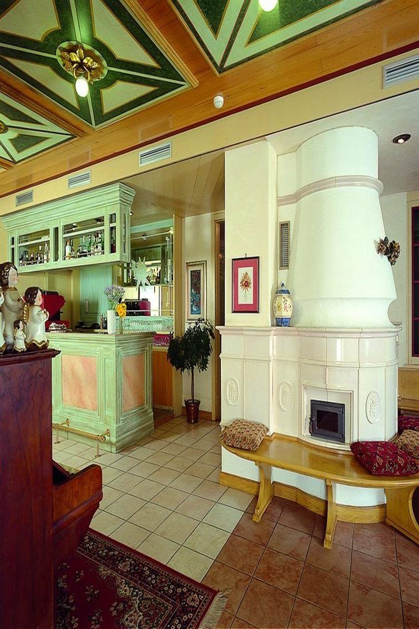 Hotel Ideal Мадонна-ди-Кампильо Экстерьер фото